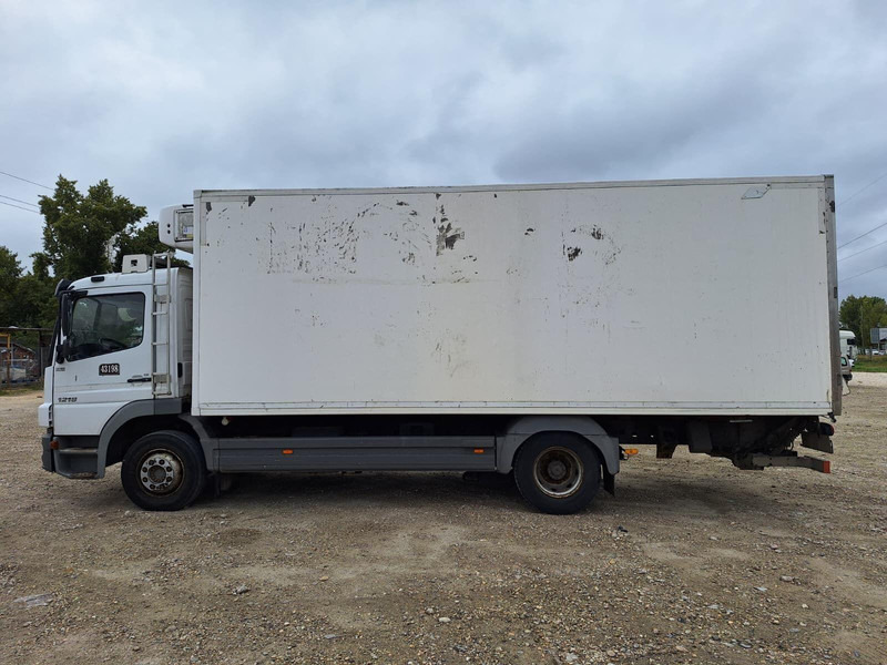 Mercedes-Benz Atego 1218 - Carrier Supra frigo + DHollandia 1500 kg LBW - Refrigerator truck: picture 5 Mercedes-Benz Atego 1218 - Carrier Supra frigo + DHollandia 1500 kg LBW - Refrigerator truck: picture 5