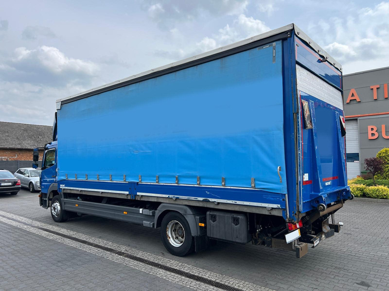 Mercedes-Benz Atego 1530 CURTAIN PLANE+LIFT 1.HAND - Curtainsider truck: picture 4 Mercedes-Benz Atego 1530 CURTAIN PLANE+LIFT 1.HAND - Curtainsider truck: picture 4