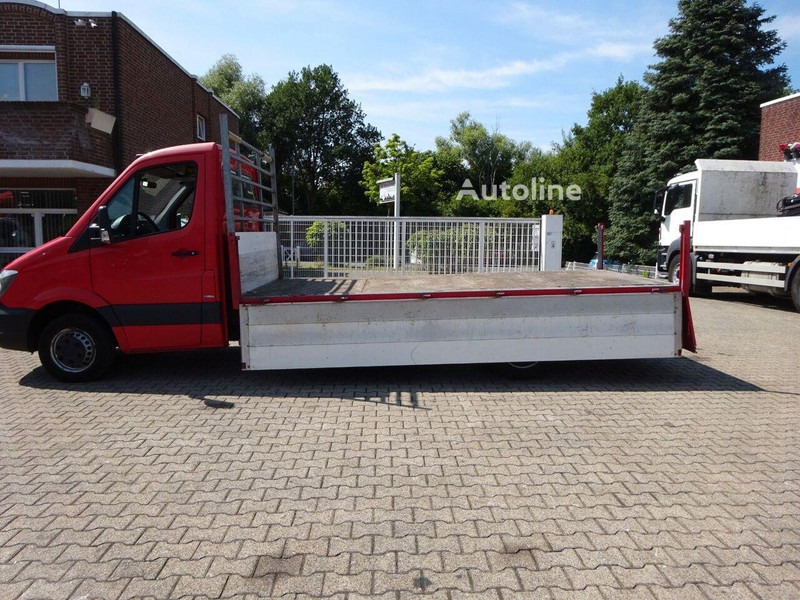Mercedes-Benz Sprinter 519 - Flatbed - Open body delivery van: picture 4 Mercedes-Benz Sprinter 519 - Flatbed - Open body delivery van: picture 4
