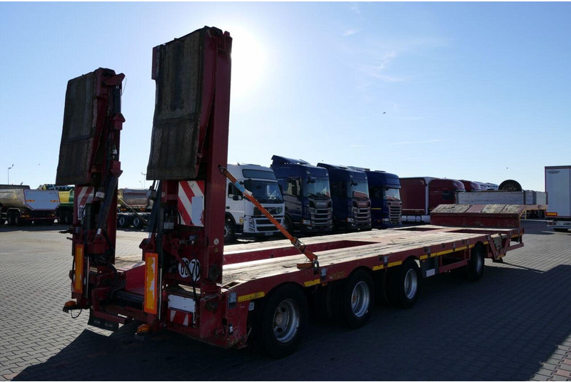 Low loader semi-trailer Nooteboom NISKOPODWOZIE LAWETA / 4 OSIOWA / DMC: 73500 KG / NAJAZDY HYDRAU: picture 9 Low loader semi-trailer Nooteboom NISKOPODWOZIE LAWETA / 4 OSIOWA / DMC: 73500 KG / NAJAZDY HYDRAU: picture 9