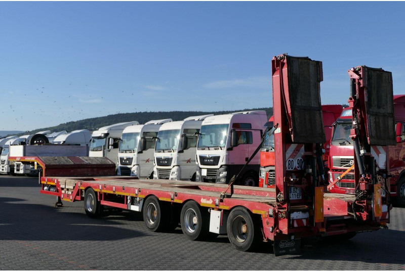 Low loader semi-trailer Nooteboom NISKOPODWOZIE LAWETA / 4 OSIOWA / DMC: 73500 KG / NAJAZDY HYDRAU: picture 7 Low loader semi-trailer Nooteboom NISKOPODWOZIE LAWETA / 4 OSIOWA / DMC: 73500 KG / NAJAZDY HYDRAU: picture 7