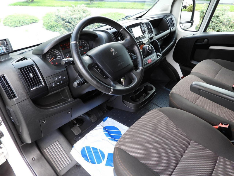 Peugeot BOXER CHŁODNIA KONTENER 0*C 8 PALET TEMPOMAT LEDY KLIMATYZACJA - Closed box van: picture 2 Peugeot BOXER CHŁODNIA KONTENER 0*C 8 PALET TEMPOMAT LEDY KLIMATYZACJA - Closed box van: picture 2