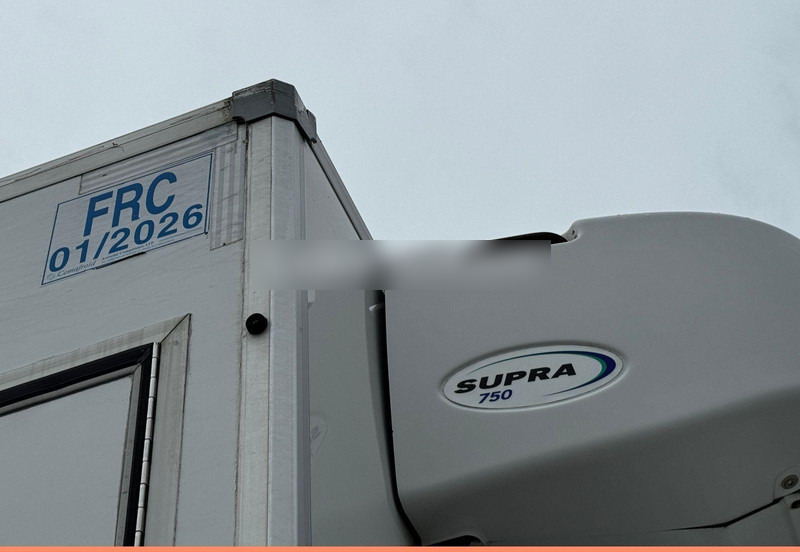 Refrigerator truck Renault D 19.280: picture 12