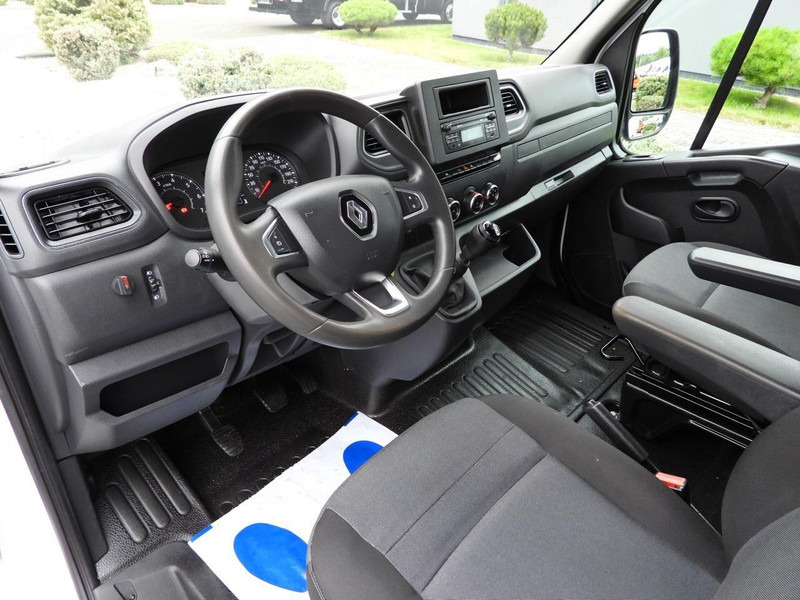 Renault MASTER  WYWROTKA PODWÓJNA KABINA DOKA 6 MIEJSC TEMPOMAT LEDY BLI - Tipper: picture 2 Renault MASTER  WYWROTKA PODWÓJNA KABINA DOKA 6 MIEJSC TEMPOMAT LEDY BLI - Tipper: picture 2