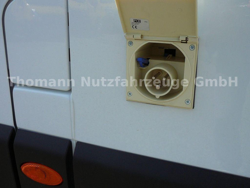 New Refrigerated delivery van Renault Master L3H2 Hűtős furgon Carrier Xarios 300GH: picture 13 New Refrigerated delivery van Renault Master L3H2 Hűtős furgon Carrier Xarios 300GH: picture 13