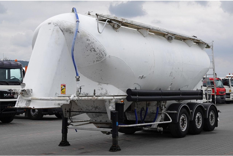 SPITZER CEMENTONACZEPA / 37 000 L / SILOS / 3 KOMORY / OSIE SAF / ALUFEL - Silo semi-trailer: picture 2 SPITZER CEMENTONACZEPA / 37 000 L / SILOS / 3 KOMORY / OSIE SAF / ALUFEL - Silo semi-trailer: picture 2