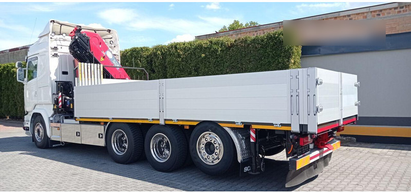 Scania R580 - Flatbed + crane 8x4 - Dropside/ Flatbed truck, Crane truck: picture 4 Scania R580 - Flatbed + crane 8x4 - Dropside/ Flatbed truck, Crane truck: picture 4