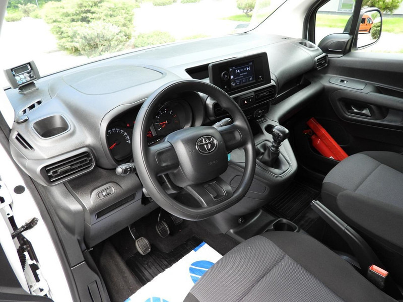 Toyota PROACE CITY FURGON CHŁODNIA -15*C ZASILANIE 230V TEMPOMAT KLIM - Refrigerated delivery van: picture 2 Toyota PROACE CITY FURGON CHŁODNIA -15*C ZASILANIE 230V TEMPOMAT KLIM - Refrigerated delivery van: picture 2