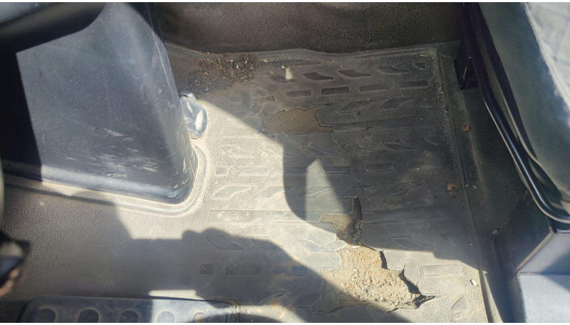 Tractor unit DAF XF 105.460 Lowdeck - MEGA: picture 19 Tractor unit DAF XF 105.460 Lowdeck - MEGA: picture 19