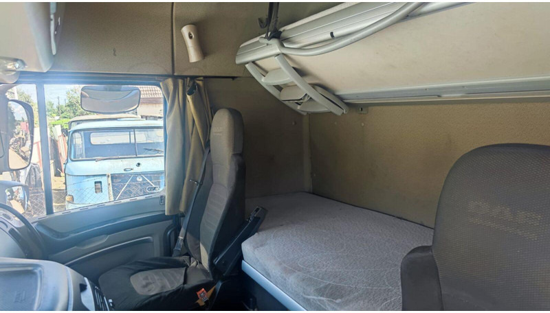 Tractor unit DAF XF 105.460 Lowdeck - MEGA: picture 18 Tractor unit DAF XF 105.460 Lowdeck - MEGA: picture 18