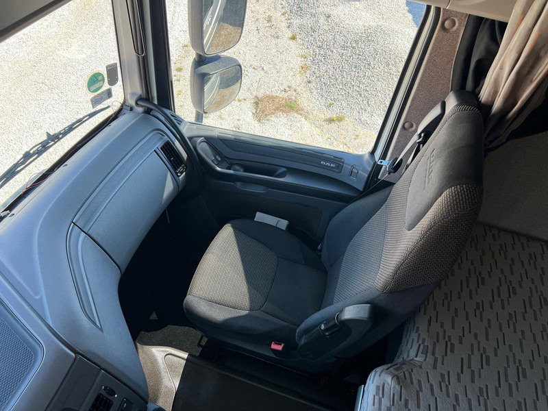 Tractor unit DAF XF 106 460 EURO 6 SSC LOW DECK: picture 20 Tractor unit DAF XF 106 460 EURO 6 SSC LOW DECK: picture 20