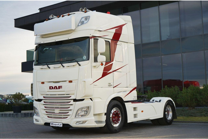 DAF XF 530 / RETARDER / I-PARK COOL / SUPER SPACE CAB / FULL AIRMATI - Tractor unit: picture 1 DAF XF 530 / RETARDER / I-PARK COOL / SUPER SPACE CAB / FULL AIRMATI - Tractor unit: picture 1