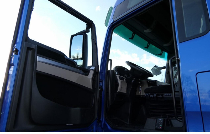 Tractor unit MAN TGX 18.510 XXL: picture 17 Tractor unit MAN TGX 18.510 XXL: picture 17