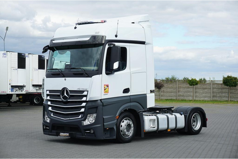 Mercedes-Benz ACTROS / 1851 / EURO 6 / ACC / MEGA / LOW DECK / BIG SPACE - Tractor unit: picture 2 Mercedes-Benz ACTROS / 1851 / EURO 6 / ACC / MEGA / LOW DECK / BIG SPACE - Tractor unit: picture 2