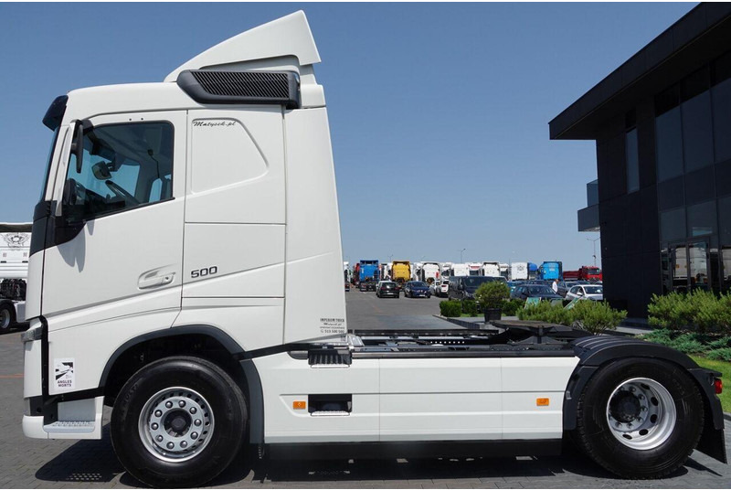 Volvo FH 500 / NISKA KABINA / PO ZŁOTYM KONTRAKCIE SERWISOWYM / OPONY - Tractor unit: picture 5 Volvo FH 500 / NISKA KABINA / PO ZŁOTYM KONTRAKCIE SERWISOWYM / OPONY - Tractor unit: picture 5