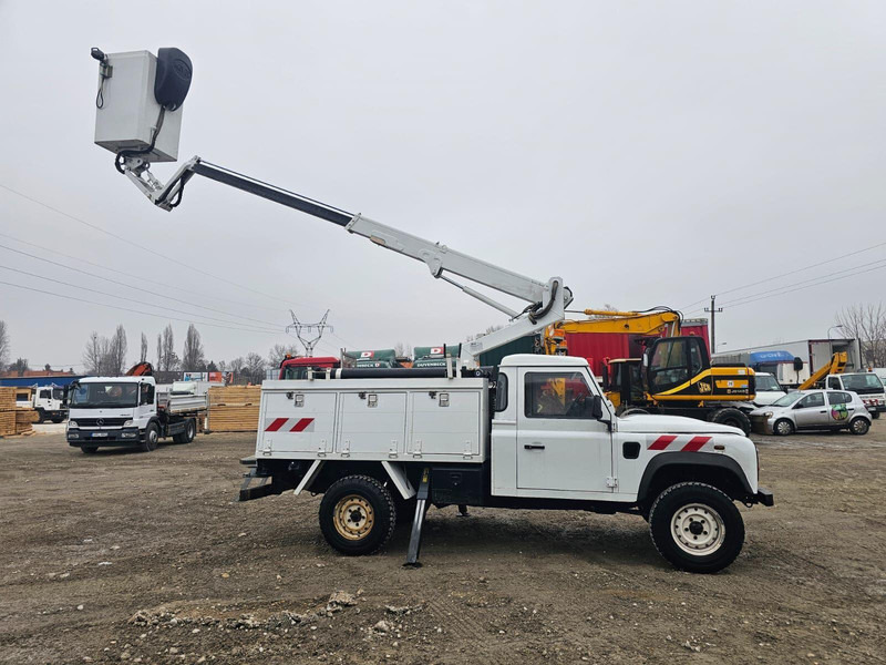 Land Rover Defender 120 4x4 - MOVEX Lifting Basket 10,5m - Truck, Crane truck: picture 4 Land Rover Defender 120 4x4 - MOVEX Lifting Basket 10,5m - Truck, Crane truck: picture 4