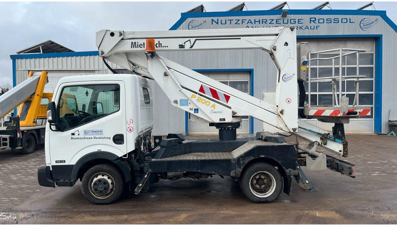 Nissan Palfinger P200A-NC 17m - Truck, Crane truck: picture 3 Nissan Palfinger P200A-NC 17m - Truck, Crane truck: picture 3