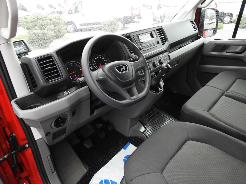 Volkswagen Crafter REFRIGERATOR -5*C 8 PALETS - Refrigerated delivery van: picture 2 Volkswagen Crafter REFRIGERATOR -5*C 8 PALETS - Refrigerated delivery van: picture 2