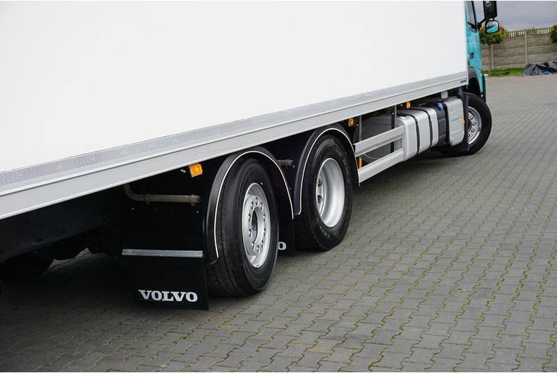 Volvo FM / 330 / E 6 / CHŁODNIA + WINDA / 23 PALETY / OŚ SKRĘTNA / DŁ leasing Volvo FM / 330 / E 6 / CHŁODNIA + WINDA / 23 PALETY / OŚ SKRĘTNA / DŁ: picture 19 Volvo FM / 330 / E 6 / CHŁODNIA + WINDA / 23 PALETY / OŚ SKRĘTNA / DŁ leasing Volvo FM / 330 / E 6 / CHŁODNIA + WINDA / 23 PALETY / OŚ SKRĘTNA / DŁ: picture 19