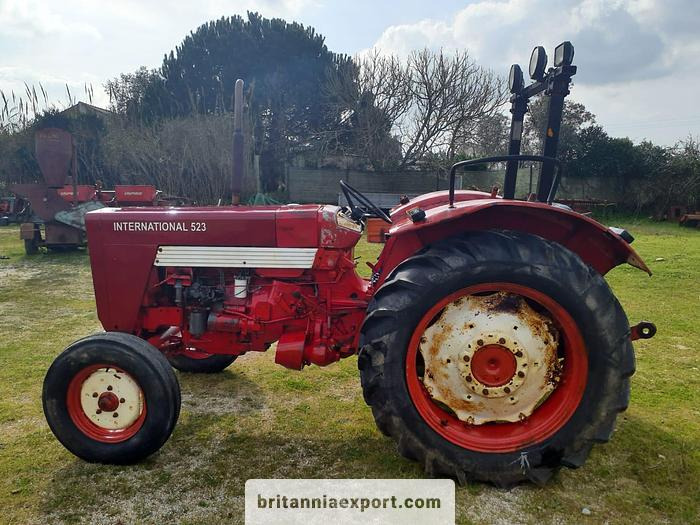 International Harvester McCormick 523 | 2.9 diesel | 3 cylinder | - Agricultural machinery: picture 3 International Harvester McCormick 523 | 2.9 diesel | 3 cylinder | - Agricultural machinery: picture 3