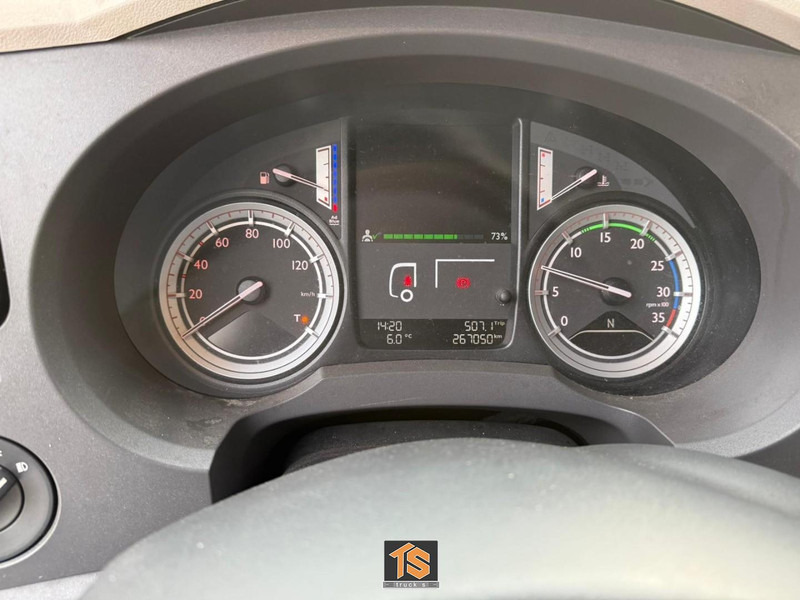 DAF FA 7.5T LF 180 AUTOMATIC - 7.5 TON - KOFFER/BOX - TOP! - Box truck: picture 4 DAF FA 7.5T LF 180 AUTOMATIC - 7.5 TON - KOFFER/BOX - TOP! - Box truck: picture 4