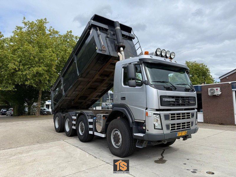 Volvo FM2000-T TERBERG 8X8 - EURO 5 - AUTOMATIC - KIPPER/TIPPER - NL TRUCK - ISOLATED HARDOX - TOP! - Tipper: picture 3 Volvo FM2000-T TERBERG 8X8 - EURO 5 - AUTOMATIC - KIPPER/TIPPER - NL TRUCK - ISOLATED HARDOX - TOP! - Tipper: picture 3