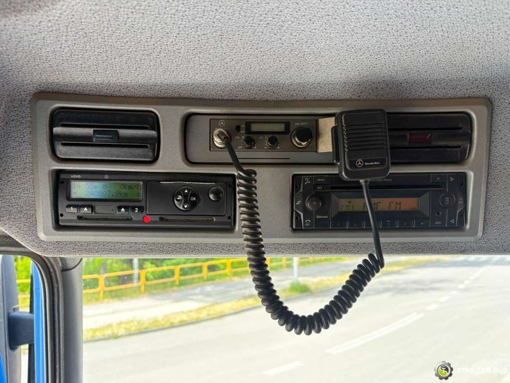 Tipper Mercedes-Benz  AXOR 1833 4x4 Palfinger PK 22002 EH Crane Winch: picture 17