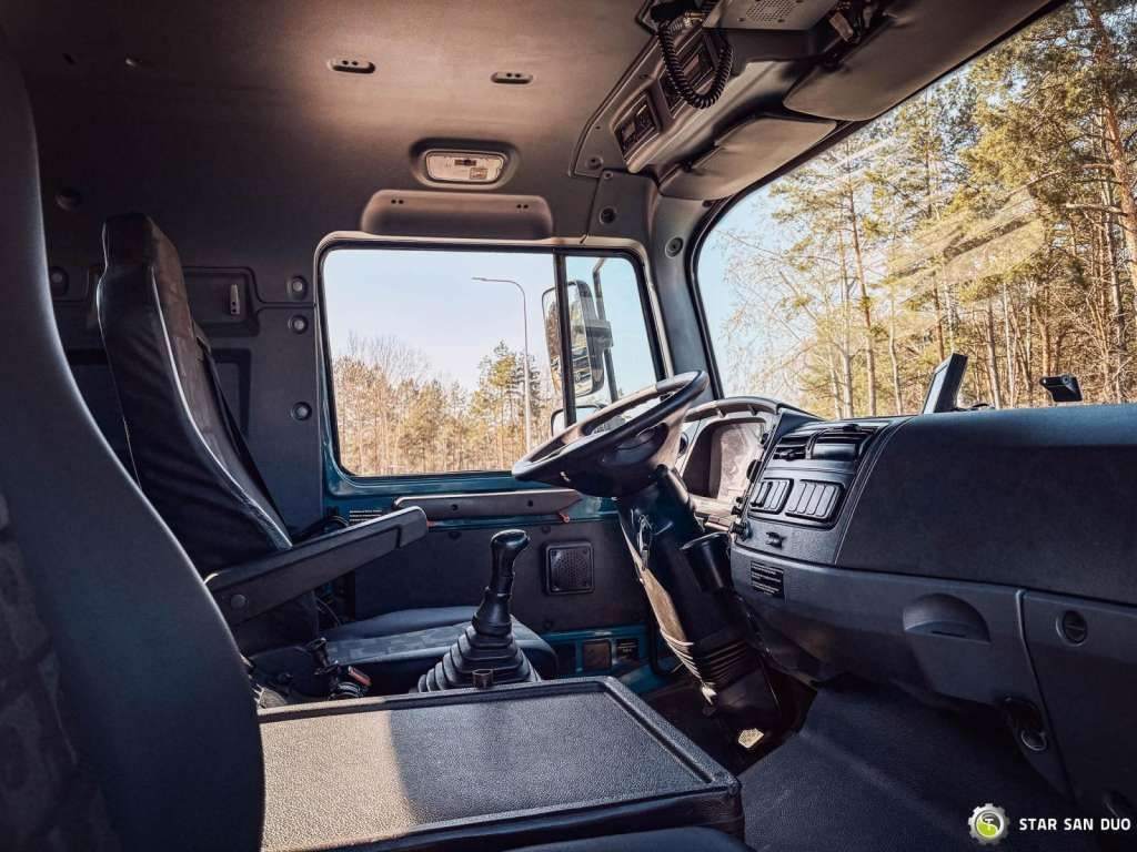 New Tipper Mercedes-Benz  Zetros 1833 4x4 Kipper Camper Chassis: picture 25