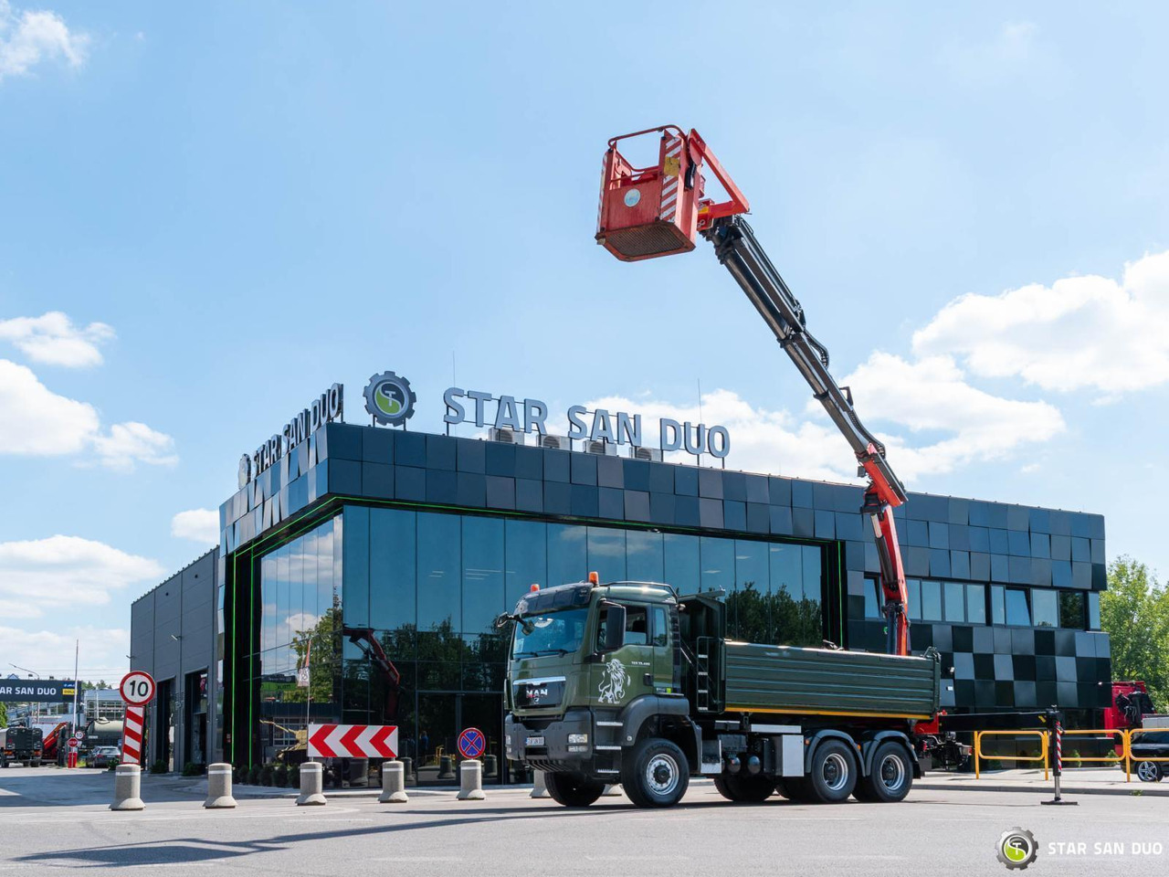 - Tipper: picture 5 - Tipper: picture 5