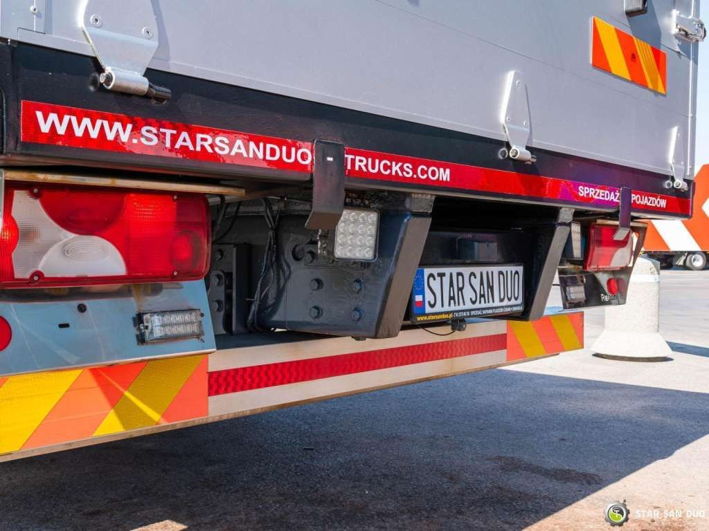 Crane truck Scania  P270 6x2 PALFINGER PK 20002  HDS Crane Rotator: picture 13