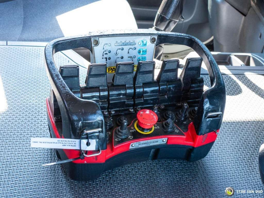 Crane truck Scania  P270 6x2 PALFINGER PK 20002  HDS Crane Rotator: picture 27