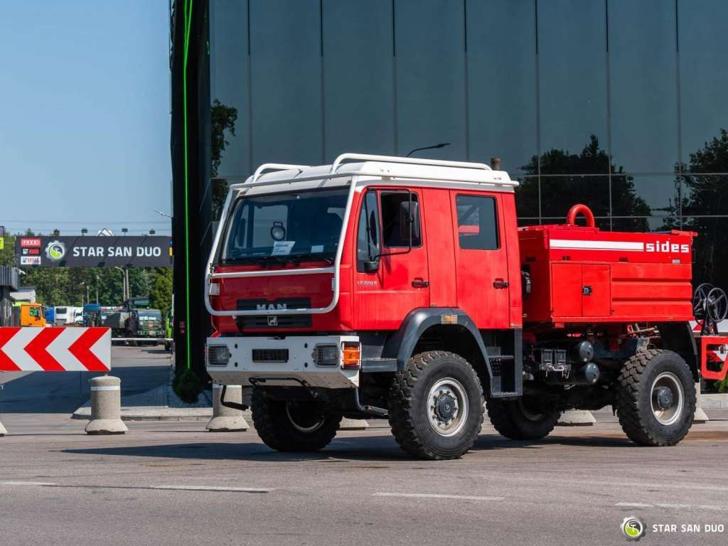 MAN LE220B 4x4 E Fire Truck Feuerwehr - Truck: picture 5 MAN LE220B 4x4 E Fire Truck Feuerwehr - Truck: picture 5