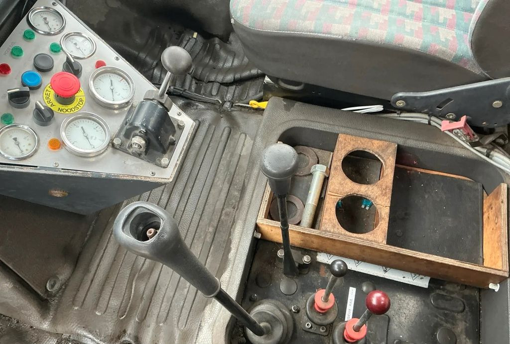 Utility/ Special vehicle Unimog 1650 4x4 ZAGRO SCHIENEN TWO WAY RAIL ROAD: picture 9