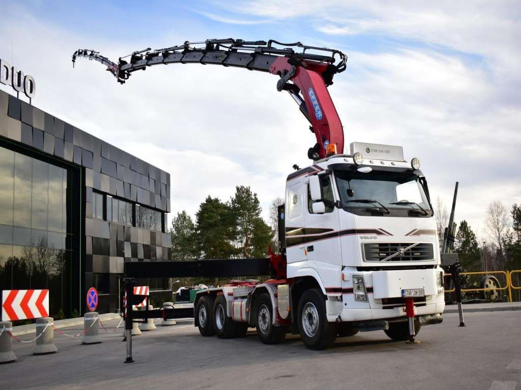Volvo FH 520 8x2 EFFER 850 Fly Jib Winch 5th - Crane truck, Tractor unit: picture 3 Volvo FH 520 8x2 EFFER 850 Fly Jib Winch 5th - Crane truck, Tractor unit: picture 3