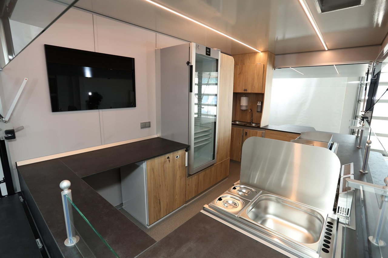 Verkaufsanhänger BORCO HÖHNS - Vending trailer: picture 4 Verkaufsanhänger BORCO HÖHNS - Vending trailer: picture 4