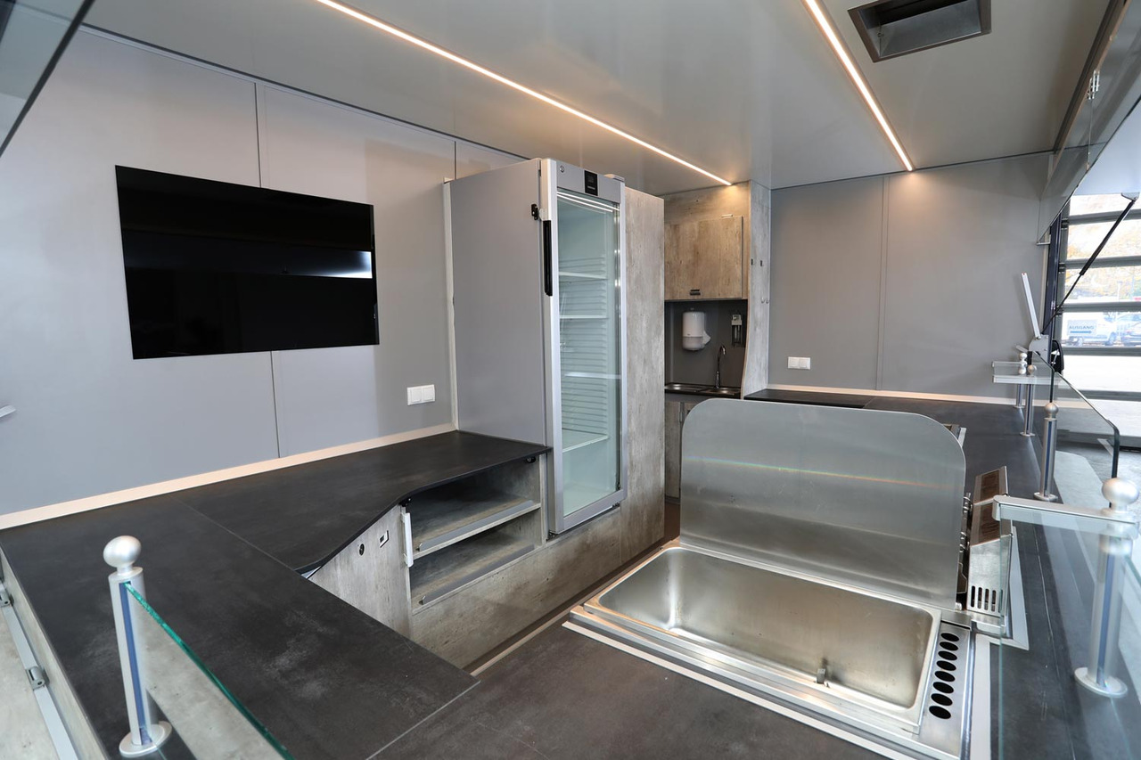 Wochenmarktmobil BORCO HÖHNS - Vending truck: picture 4 Wochenmarktmobil BORCO HÖHNS - Vending truck: picture 4