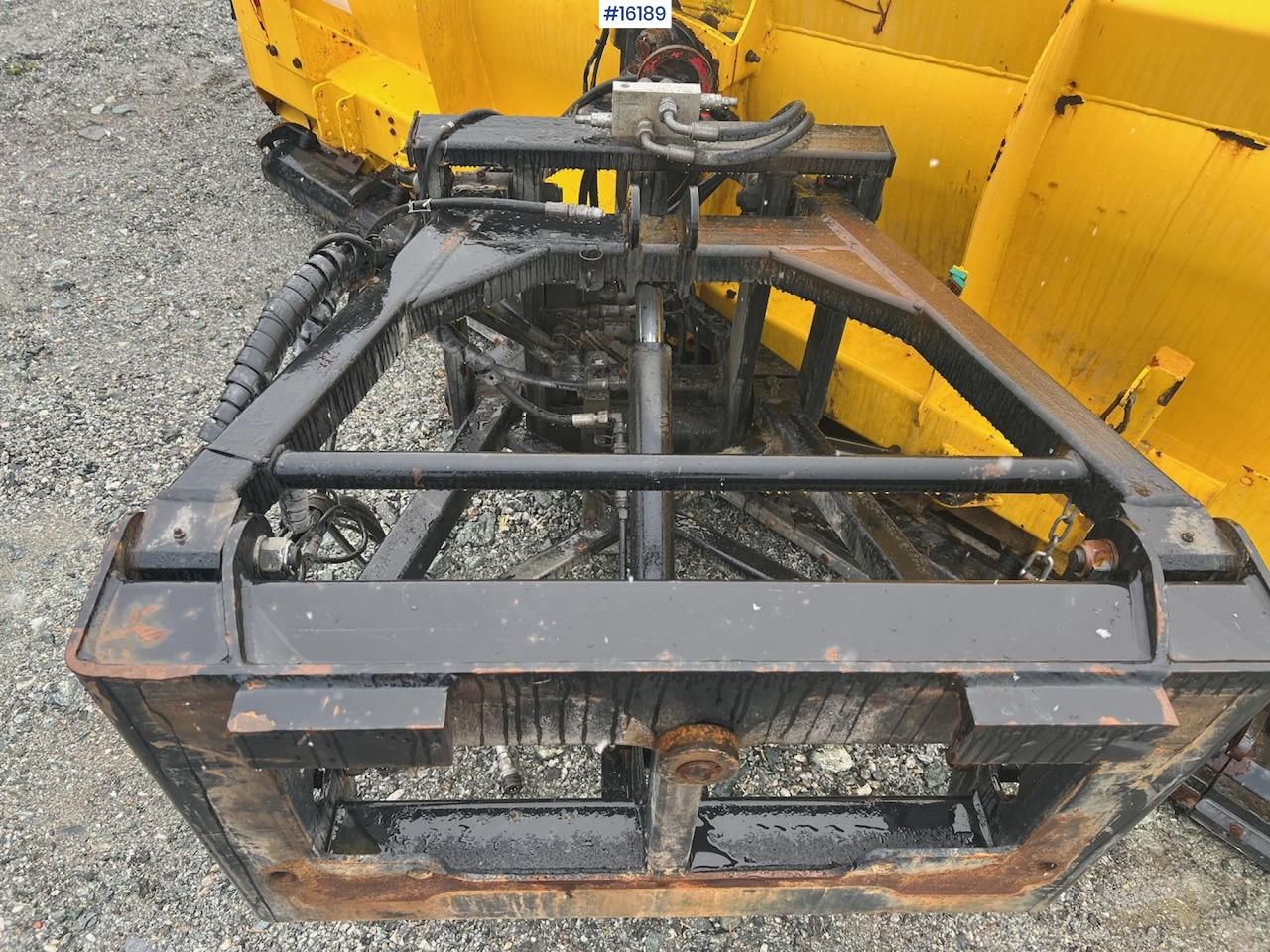 Artic Machine plog - Snow plough: picture 4 Artic Machine plog - Snow plough: picture 4