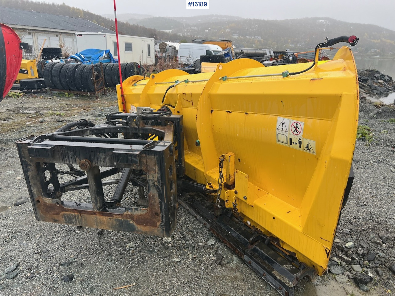 Artic Machine plog - Snow plough: picture 3 Artic Machine plog - Snow plough: picture 3