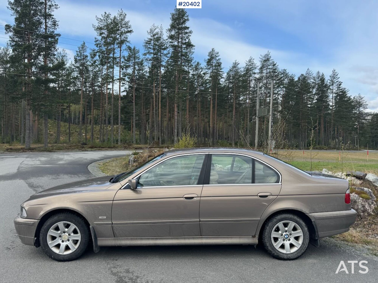 BMW 5-SERIE - Car: picture 2 BMW 5-SERIE - Car: picture 2