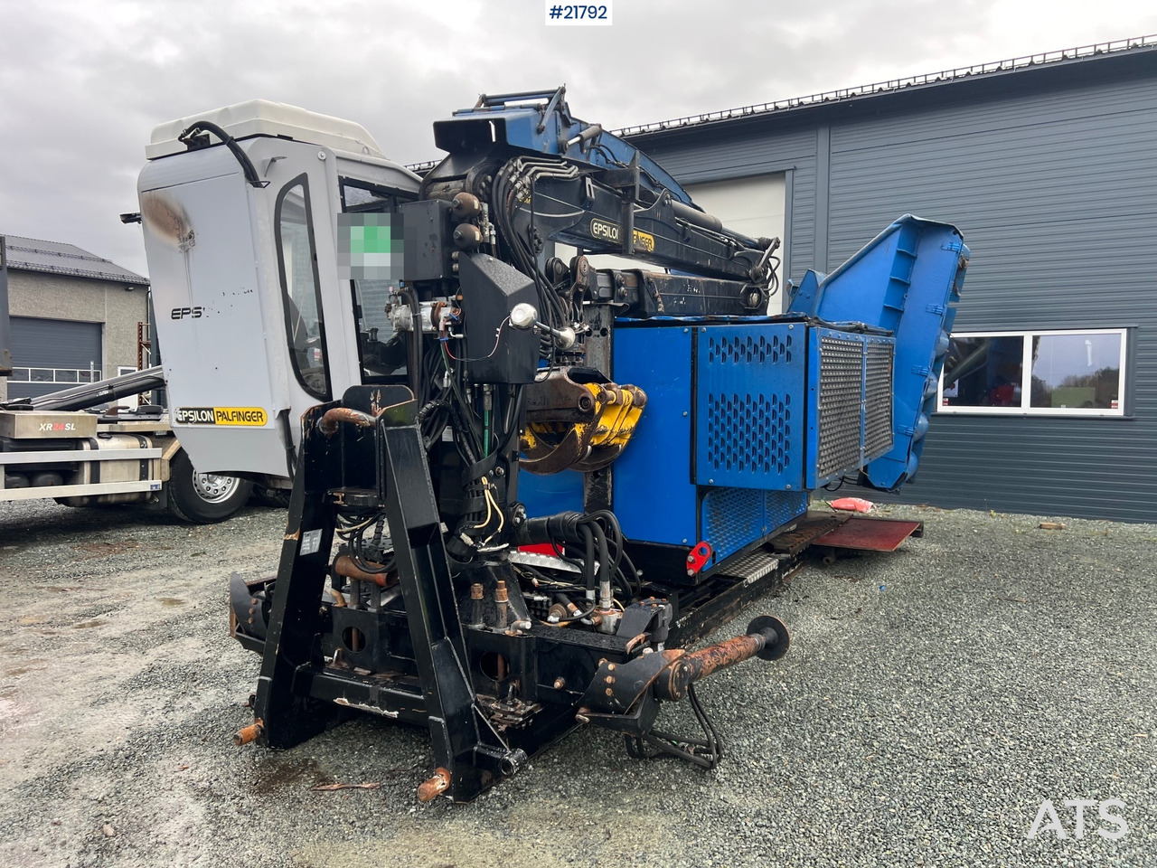 Bruks 806st Bio tre kverner m/ Epsilon palfinger m120l97 tømmerkrane - Wood chipper: picture 2 Bruks 806st Bio tre kverner m/ Epsilon palfinger m120l97 tømmerkrane - Wood chipper: picture 2