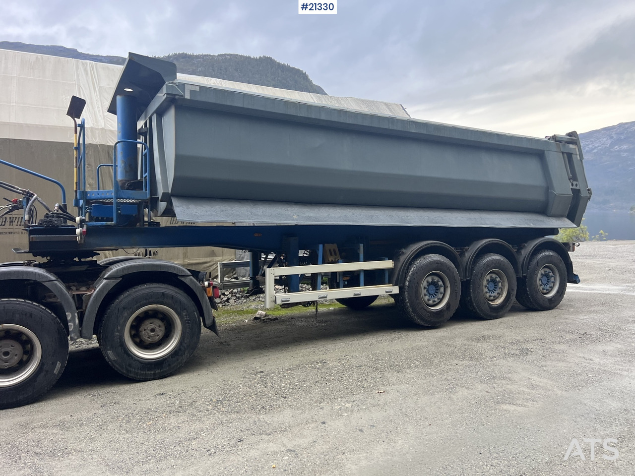 Carnehl 3 akslet tippsemi - Tipper semi-trailer: picture 5 Carnehl 3 akslet tippsemi - Tipper semi-trailer: picture 5