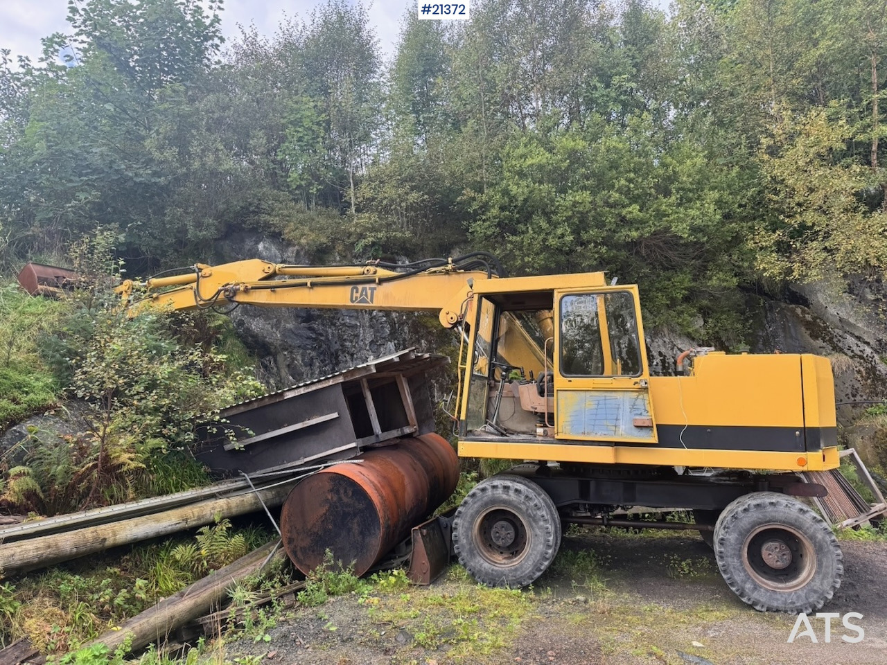 Caterpillar 212B - Wheel excavator: picture 1 Caterpillar 212B - Wheel excavator: picture 1