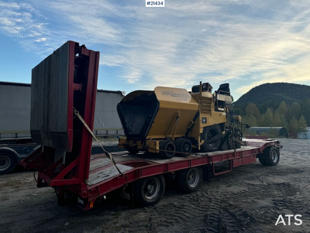 Caterpillar AP 300 - Asphalt paver: picture 3 Caterpillar AP 300 - Asphalt paver: picture 3