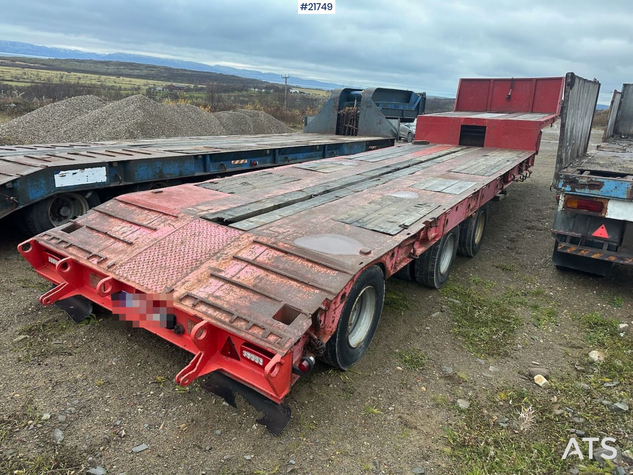 Damm 3SD335 3 akslet maskintralle - Low loader semi-trailer: picture 1 Damm 3SD335 3 akslet maskintralle - Low loader semi-trailer: picture 1