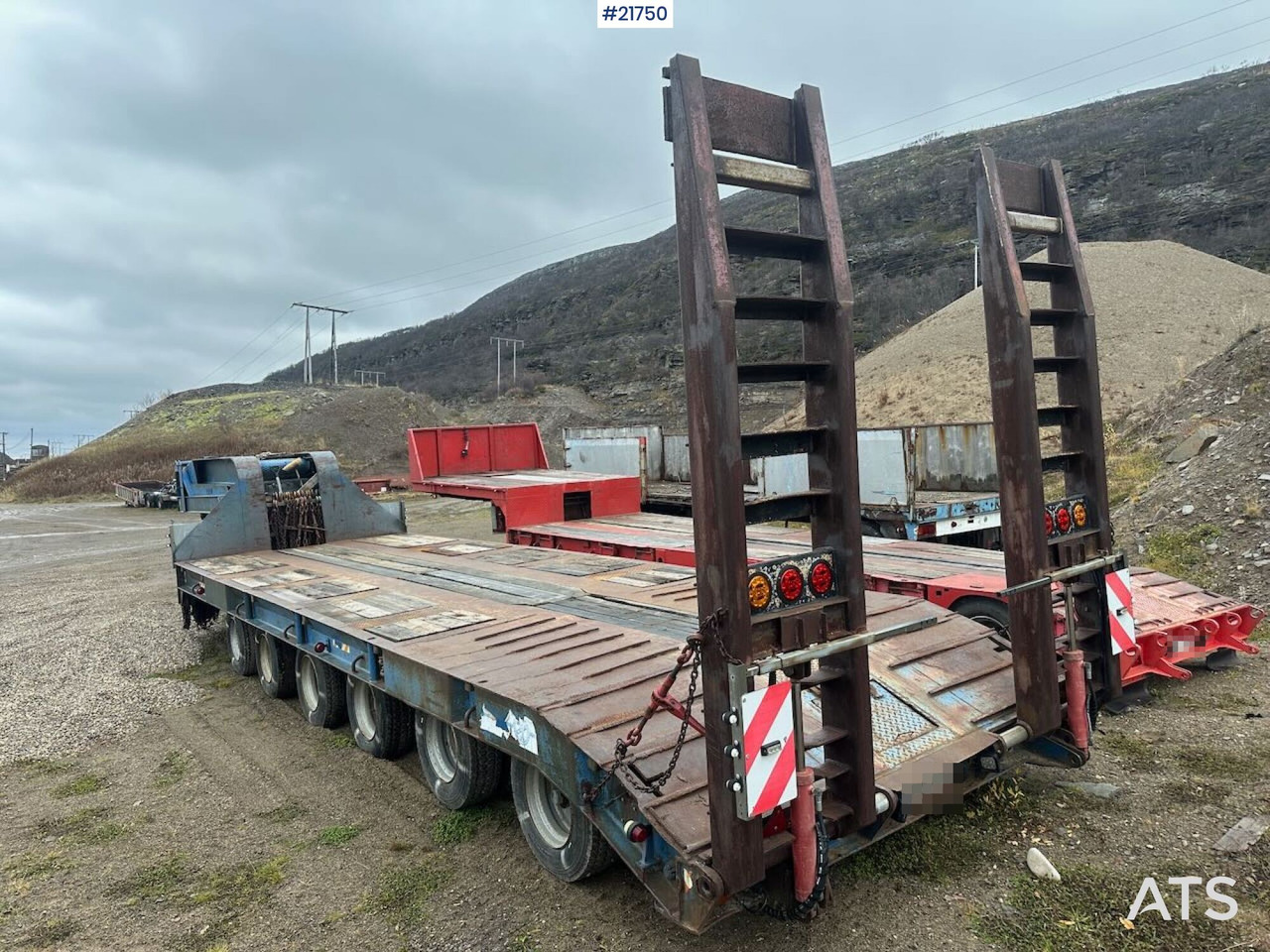 Damm 6-SD-355 6 akslet maskintralle - Low loader semi-trailer: picture 1 Damm 6-SD-355 6 akslet maskintralle - Low loader semi-trailer: picture 1