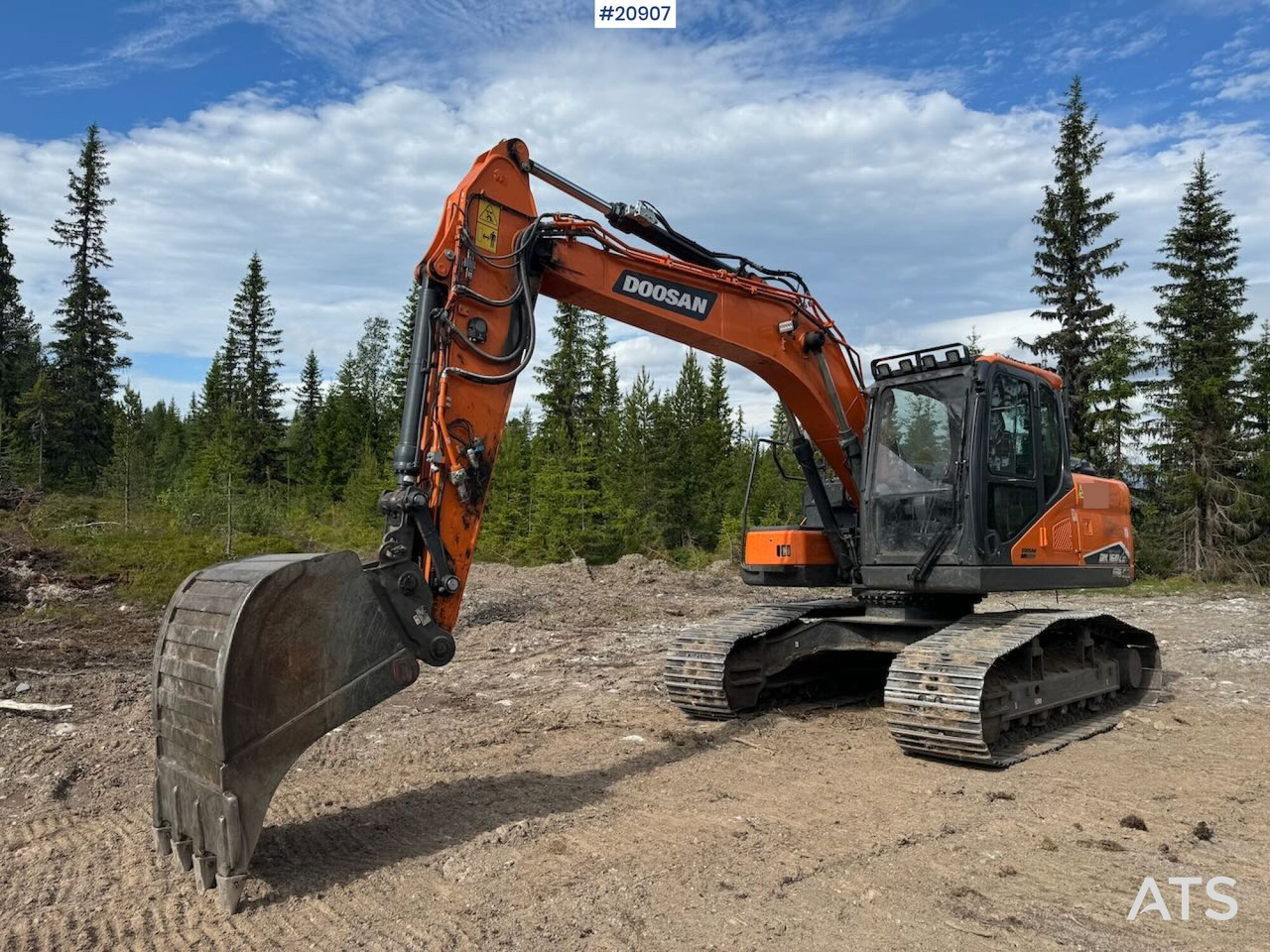 Doosan DX160LC - Crawler excavator: picture 2 Doosan DX160LC - Crawler excavator: picture 2