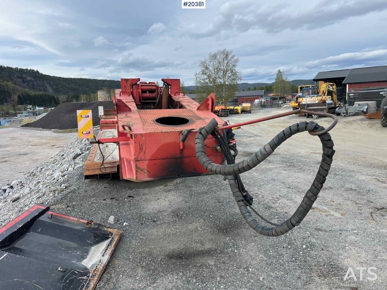 Hafo 1980 Hafo 3 akslet Brønntralle Rep.Objekt - Low loader semi-trailer: picture 4 Hafo 1980 Hafo 3 akslet Brønntralle Rep.Objekt - Low loader semi-trailer: picture 4