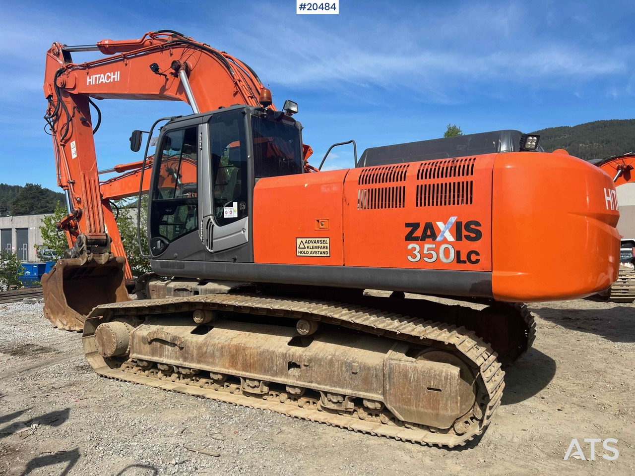 Excavator Hitachi ZX350LC-3: picture 10