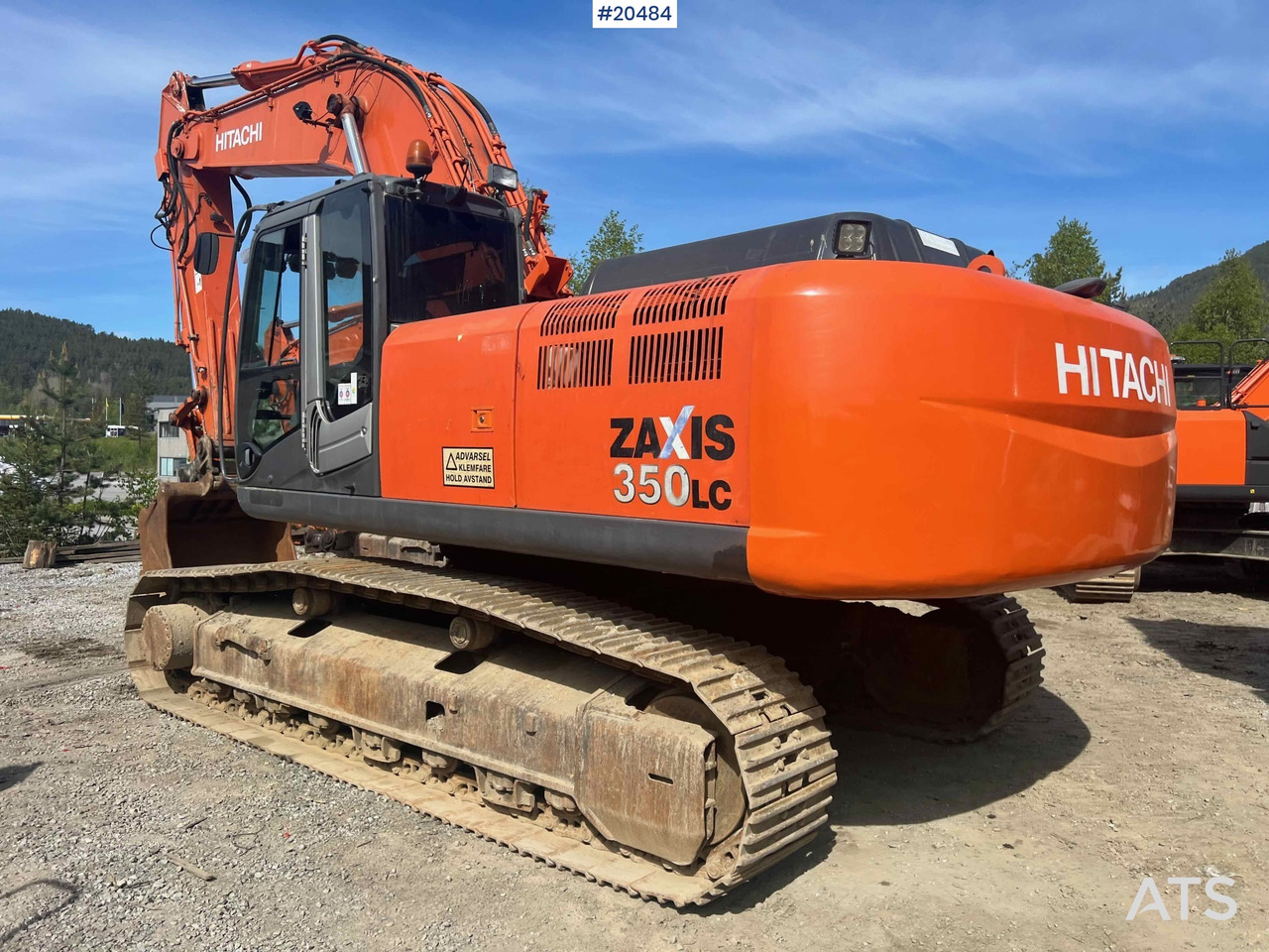 Excavator Hitachi ZX350LC-3: picture 8