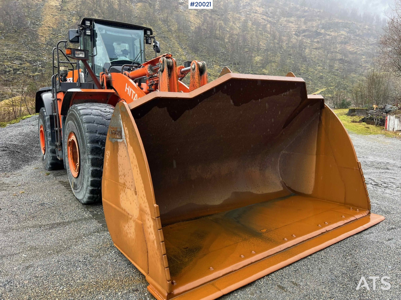 Wheel loader Hitachi zw370-6: picture 13